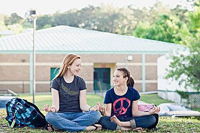 Steam好评如潮 《终焉之莉莉》开发商上线新作倒计时网站
